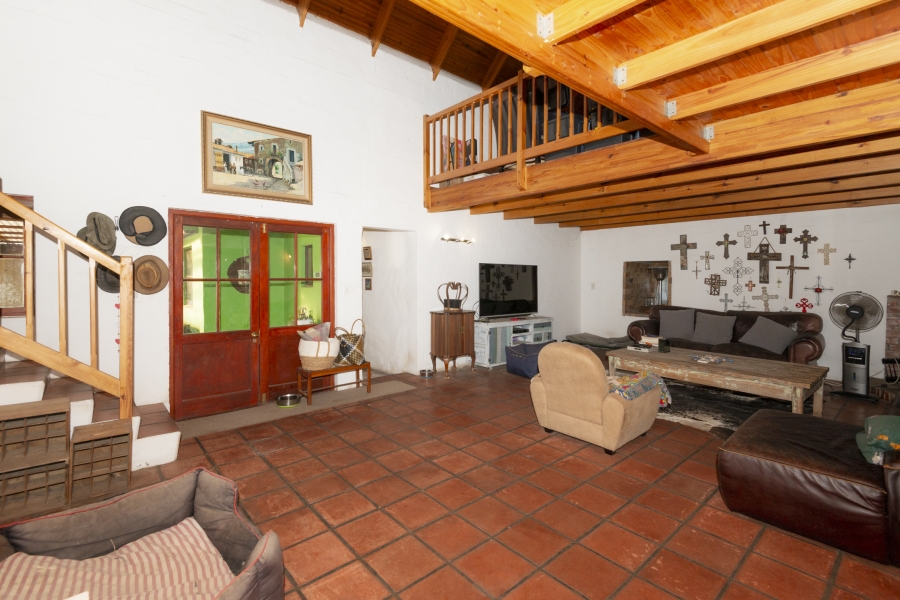 5 Bedroom Property for Sale in Trekoskraal Western Cape